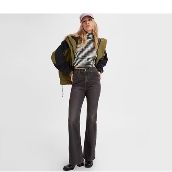 Levi’s 70’s High Flare